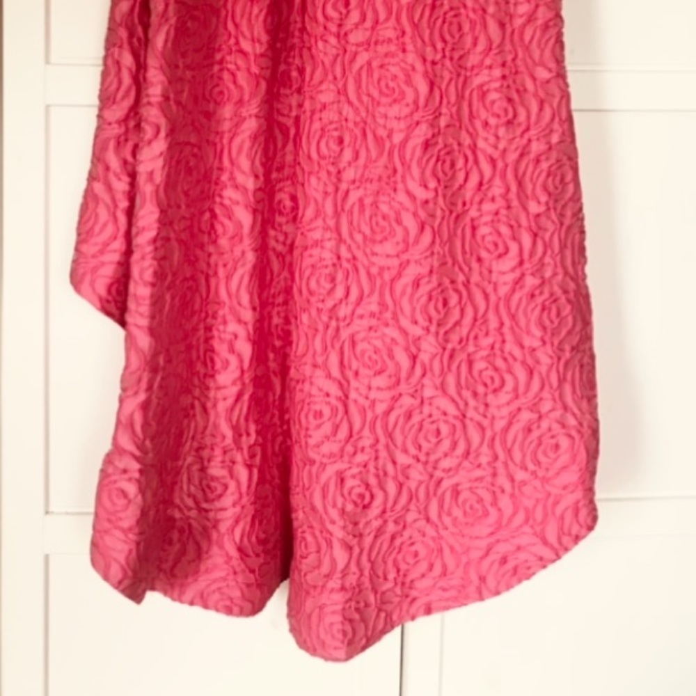 Monique Lhuillier Pink “Give Me a Smooch” Gown - Picture 10 of 15